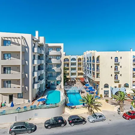 Coastal D Apartment